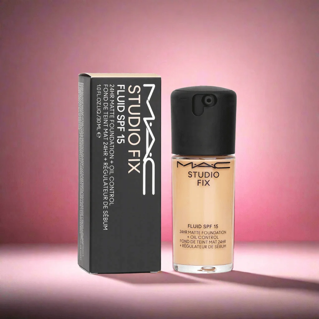 MAC Studio Fix Fluid SPF 15 24Hr Matte Foundation + Oil Control, 1 oz.