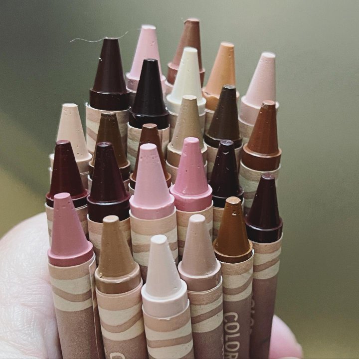 Crayola 24ct Crayons Colors of the World: Multicultural Coloring Crayons
