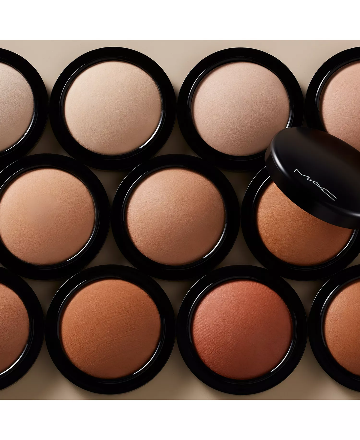 MAC Mineralize Skinfinish Natural Face Powder