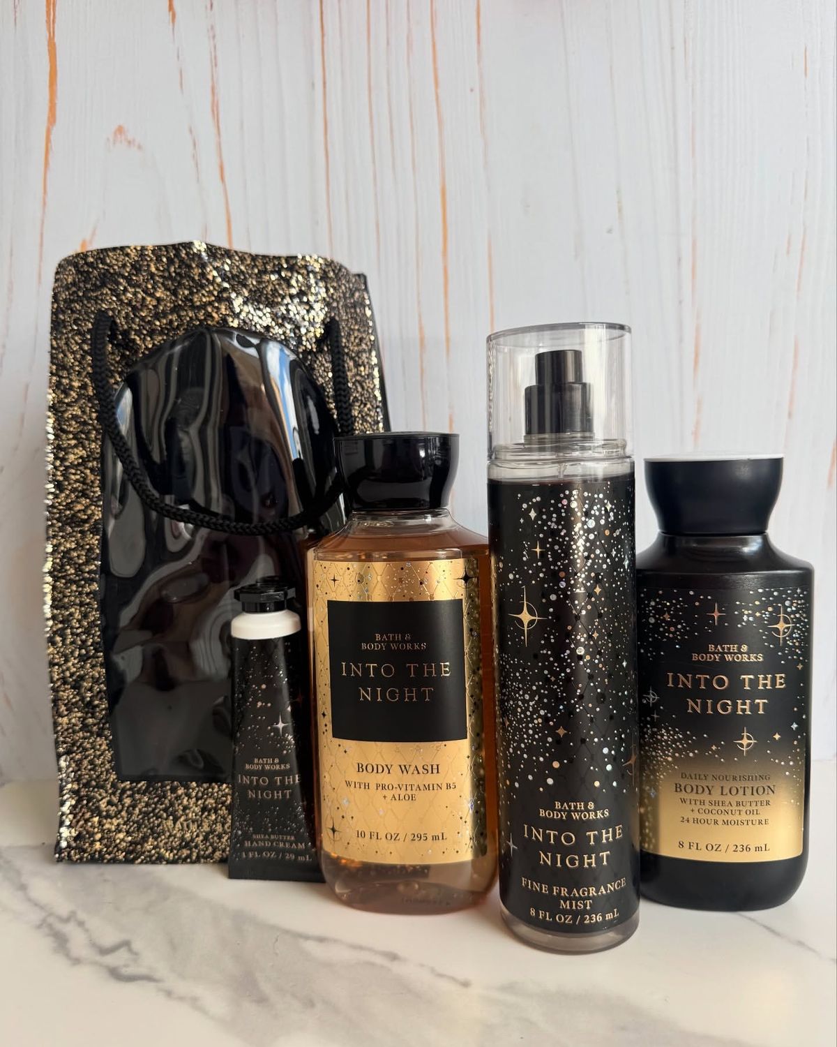 Into the Night Bolsa de Regalo 4pcs