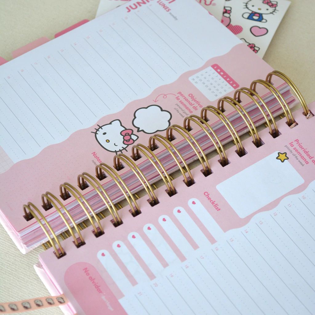 AGENDA 2026 HELLO KITTY DIA POR PAGINA  BY MOOVING