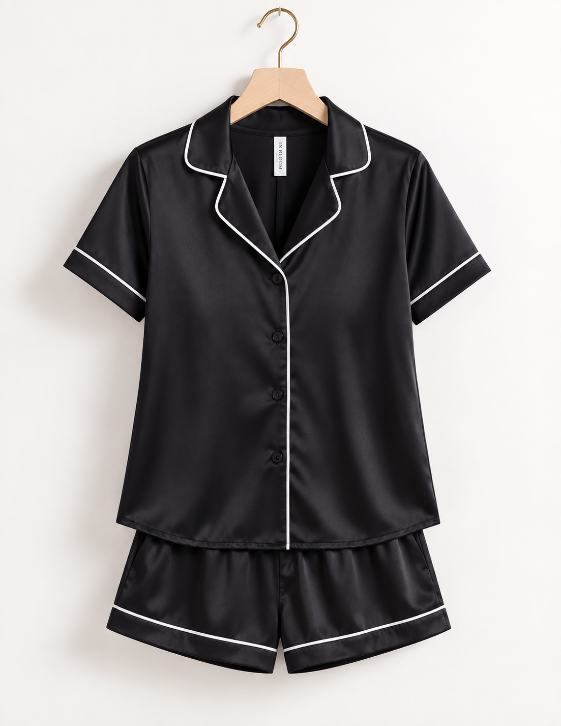 Pijama de Satin de Short  Negra