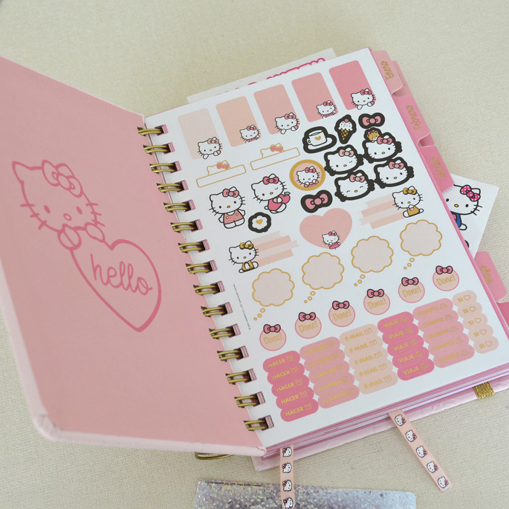 AGENDA 2026 HELLO KITTY DIA POR PAGINA  BY MOOVING